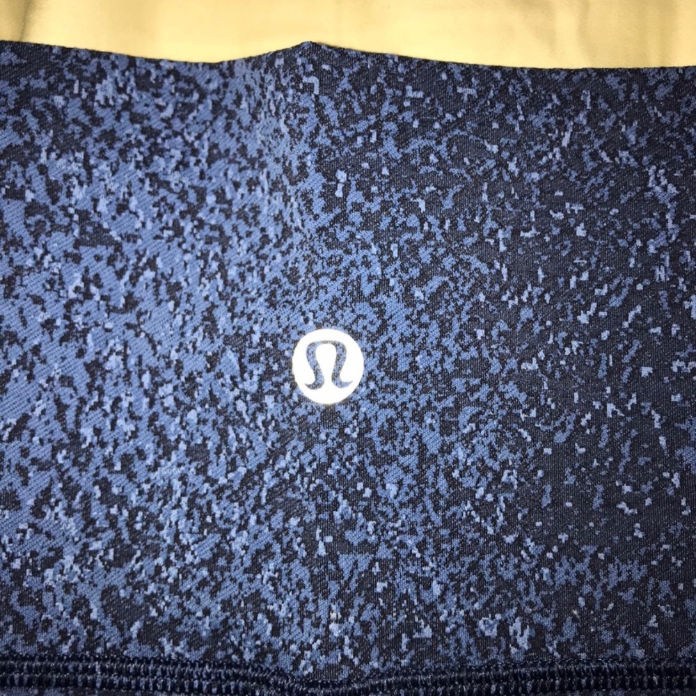 Night sky Wunder under Lululemon leggings